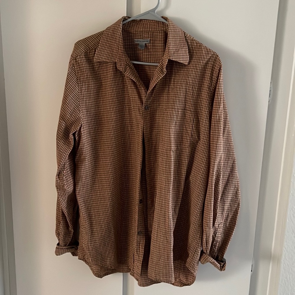 Martin Gordon light weight button up shirt.